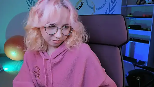 JasmineMilko online show from 7, 2, 2025