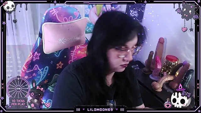 Snapshot of LiloMoon69 chatting on 21, 6, 2026 LiloMoon69 online show from 21, 6, 2026