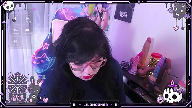Snapshot of LiloMoon69 chatting on 12, 7, 2026 LiloMoon69 online show from 12, 7, 2026