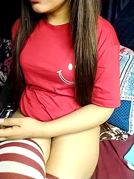 Snapshot of sexylaya2 chatting on 26, 4, 2026 sexylaya2 online show from 26, 4, 2026
