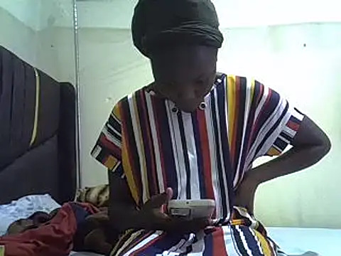 pretty vivy online show from 14, 12, 2024