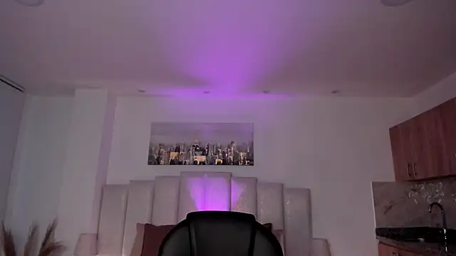 amelie jhons online show from 17, 9, 2025