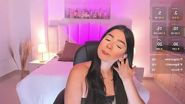 amelie jhons online show from 5, 11, 2025