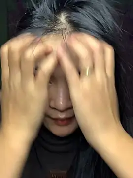 Snapshot of Zeni_fer chatting on 13, 3, 2025 Zeni fer online show from 13, 3, 2025