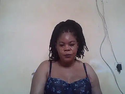 Snapshot of ANALQUEEN4 chatting on 17, 5, 2026 ANALQUEEN4 online show from 17, 5, 2026