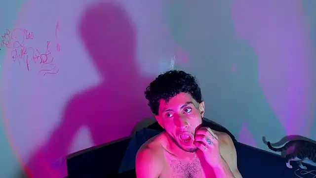 Piggy Eddy online show from 4, 4, 2026