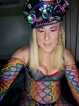 Snapshot of Connie_Pepper chatting on 23, 2, 2025 Connie Pepper online show from 23, 2, 2025