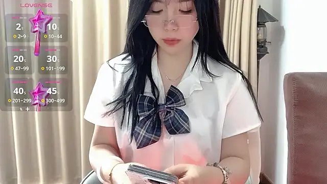 NickiBloom online show from 29, 12, 2024