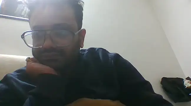 Snapshot of shree7776trrr chatting on 3, 1, 2025 shree7776trrr online show from 3, 1, 2025