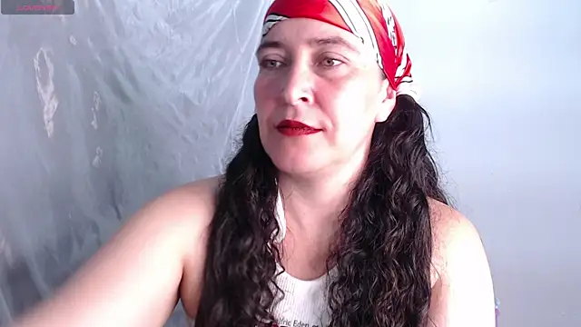 Snapshot of carla_slut_outlimits chatting on 19, 5, 2026 carla slut outlimits online show from 19, 5, 2026