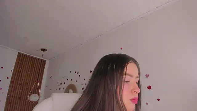 Snapshot of TiffanyWright chatting on 1, 3, 2026 TiffanyWright online show from 1, 3, 2026