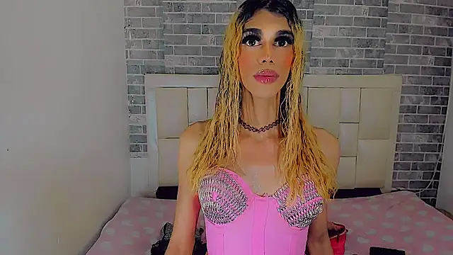 Snapshot of dirtycock2002 chatting on 3, 3, 2026 dirtycock2002 online show from 3, 3, 2026