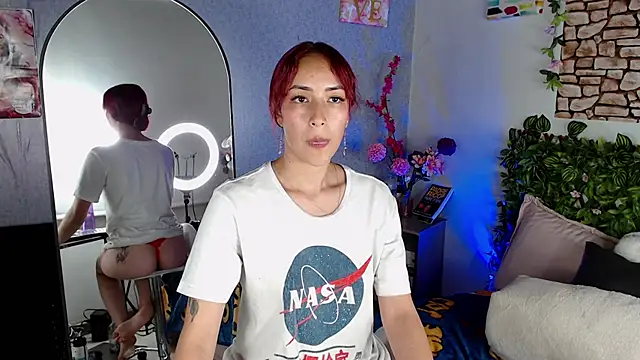 Cassie fletcher  online show from 27, 12, 2024