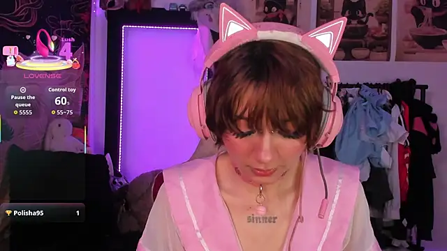 Snapshot of Alicedangerrr chatting on 23, 4, 2026 Alicedangerrr online show from 23, 4, 2026
