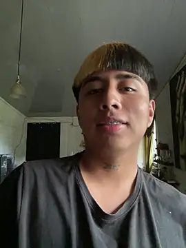 Snapshot of FlpGmz chatting on 23, 9, 2025 FlpGmz online show from 23, 9, 2025