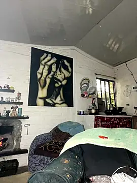 Snapshot of FlpGmz chatting on 29, 10, 2025 FlpGmz online show from 29, 10, 2025