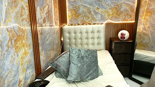  Jessi29  online show from 8, 10, 2025