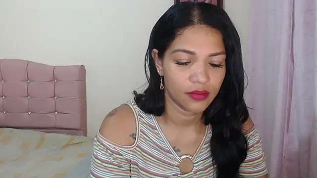 makennaa  online show from 8, 4, 2026