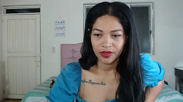 Snapshot of makennaa_ chatting on 21, 4, 2026 makennaa online show from 21, 4, 2026