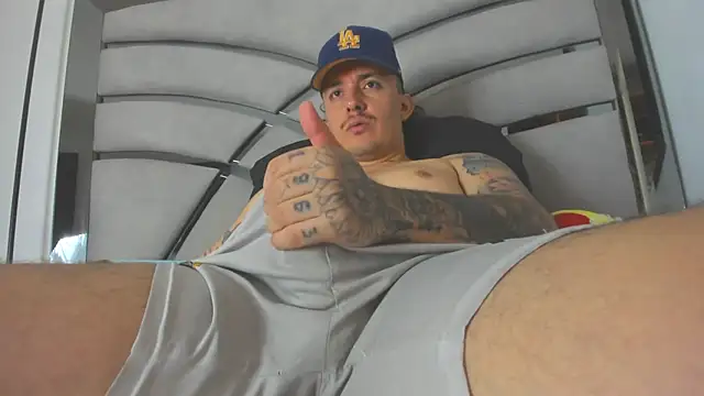 Snapshot of archie_1234 chatting on 12, 10, 2025 archie 1234 online show from 12, 10, 2025