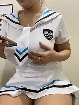 Shirato hana online show from 13, 2, 2025