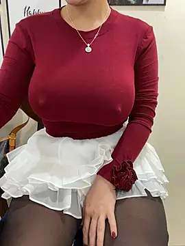 Shirato hana online show from 25, 2, 2025