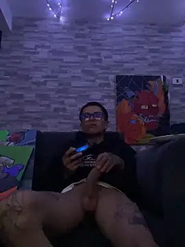 Snapshot of Cuervo_maniaco chatting on 12, 3, 2025 Cuervo maniaco online show from 12, 3, 2025