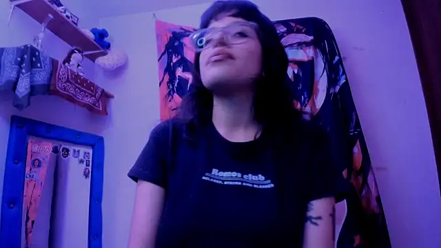 Snapshot of Lucyfx666 chatting on 28, 4, 2026 Lucyfx666 online show from 28, 4, 2026