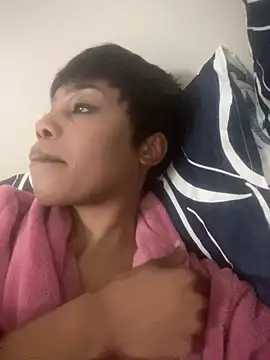 Snapshot of NAUGHTYSHALOTXX chatting on 30, 7, 2026 NAUGHTYSHALOTXX online show from 30, 7, 2026