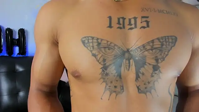 Snapshot of Rob_saenz_ chatting on 17, 2, 2025 Rob saenz online show from 17, 2, 2025