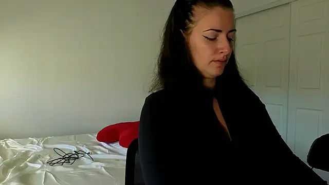 Snapshot of Sapphir3xoxo chatting on 19, 11, 2025 Sapphir3xoxo online show from 19, 11, 2025