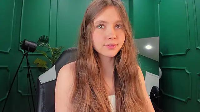 MaryannSoftt online show from 26, 2, 2025