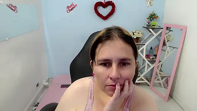 victoria jones online show from 12, 3, 2026