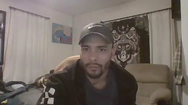 Snapshot of JohnnyDeep187 chatting on 2, 1, 2025 JohnnyDeep187 online show from 2, 1, 2025