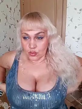 IsabellaBoni online show from 15, 2, 2026