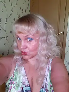 Snapshot of IsabellaBoni chatting on 3, 7, 2026 IsabellaBoni online show from 3, 7, 2026