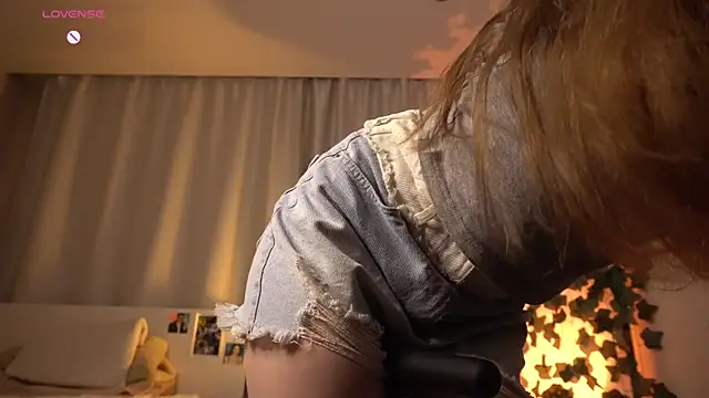 Snapshot of brendacom chatting on 13, 4, 2026 brendacom online show from 13, 4, 2026