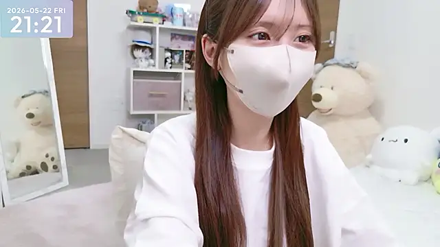 Snapshot of -SHINON- chatting on 22, 5, 2026 -SHINON- online show from 22, 5, 2026