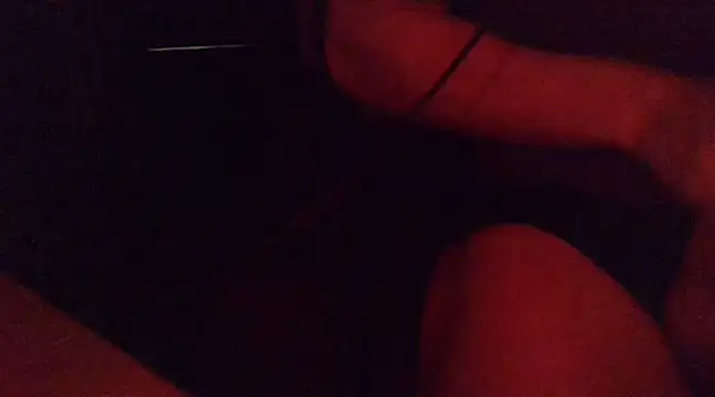 Snapshot of le0wz chatting on 25, 1, 2025 le0wz online show from 25, 1, 2025