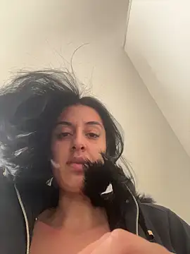 Catmila94 online show from 3, 6, 2026
