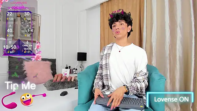 Santy carrington online show from 25, 2, 2025