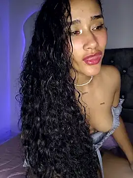 Snapshot of jaderossxx chatting on 21, 5, 2026 jaderossxx online show from 21, 5, 2026