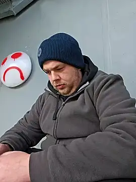 PupW0lfy online show from 7, 1, 2025