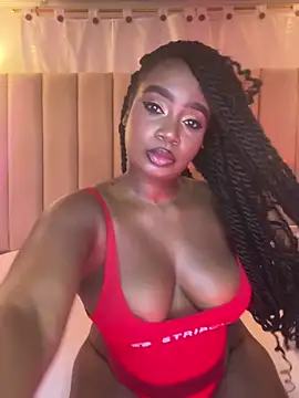 Britanymooree online show from 11, 3, 2026