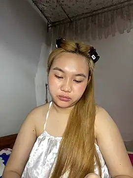 Snapshot of Odette68 chatting on 28, 4, 2026 Odette68 online show from 28, 4, 2026