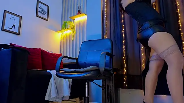 Snapshot of selena_rogue chatting on 10, 2, 2026 selena rogue online show from 10, 2, 2026