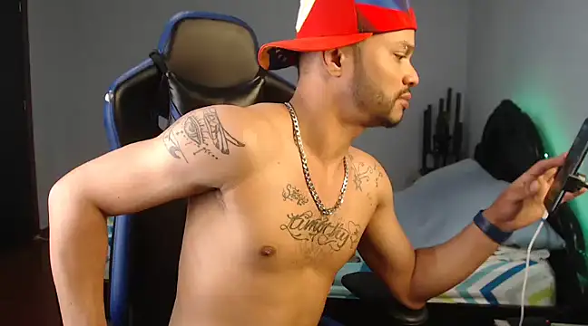 Snapshot of Sebastian_lugo chatting on 1, 3, 2025 Sebastian lugo online show from 1, 3, 2025