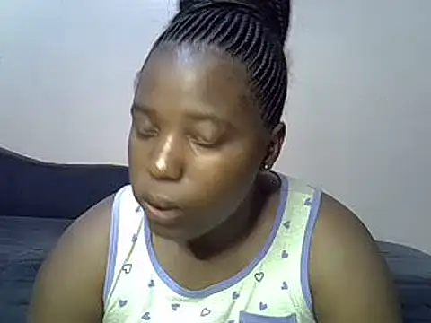 Snapshot of sweet_gal01 chatting on 4, 1, 2025 sweet gal01 online show from 4, 1, 2025