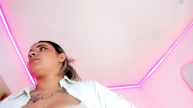 Snapshot of _Ameliie chatting on 21, 2, 2025 Ameliie online show from 21, 2, 2025