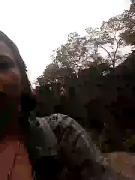 andreu mature online show from 8, 3, 2025